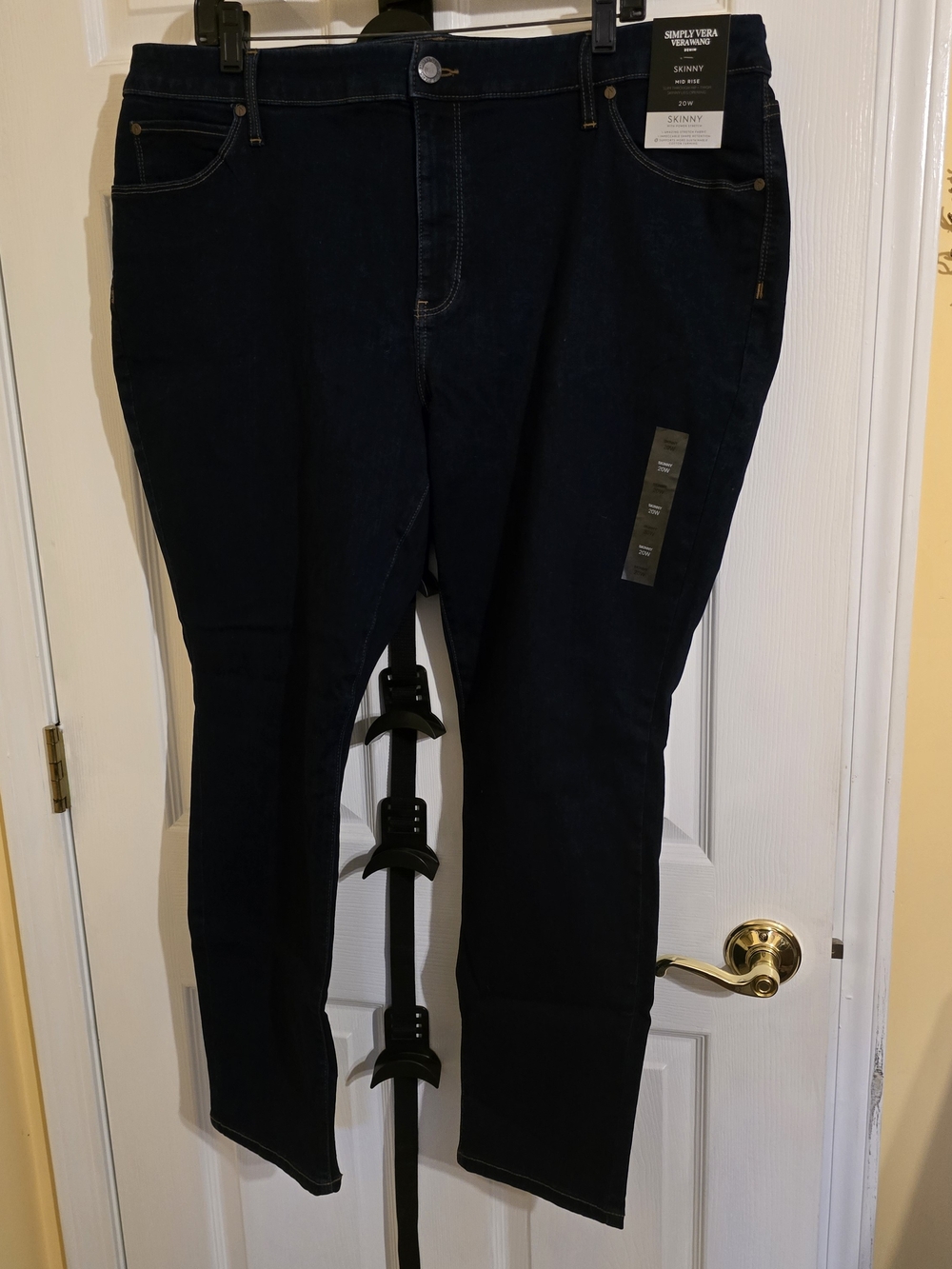 Simply Vera Vera Wang Dark Wash Skinny Jeans